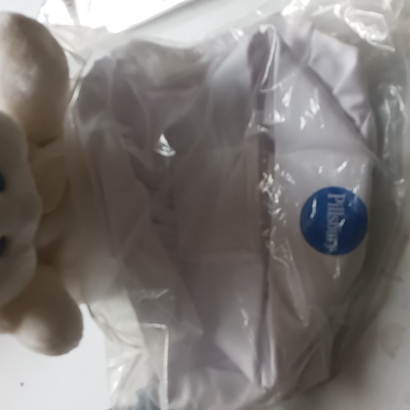 Collectible Pillsbury puppet and chef hat - Picture 2 of 2